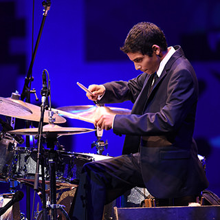 エリ・デジブリ・カルテット featuring アヴィシャイ・コーエン 	with Special Guest 山中千尋