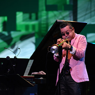 日野皓正 ＆ ラリー・カールトン SUPER BAND featuring 大西順子､ ジョン・パティトゥッチ､ カリーム・リギンズ