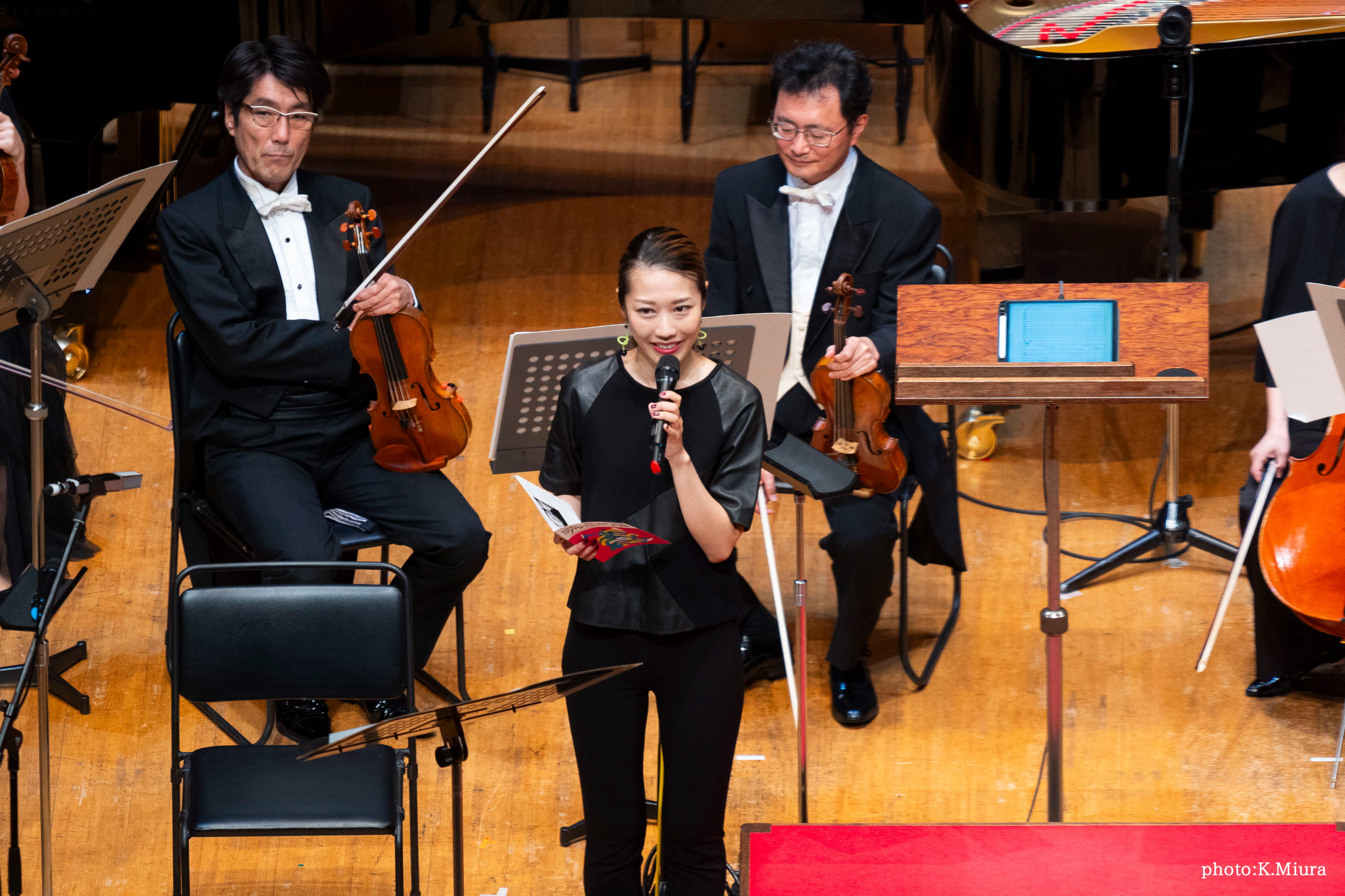 ホビー・楽器・アート acteur サンダーボルト（稲妻）の如く、エネルギーに溢れた「初音ミク JAPAN